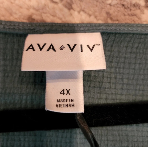 NWT Ava & Viv stretchy green dress with pockets - Picture 3 of 16